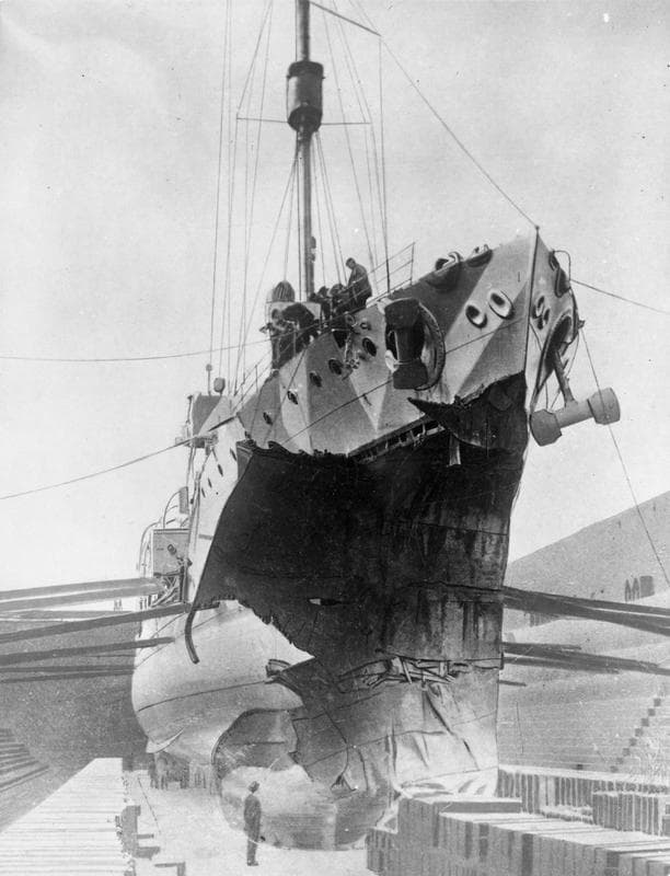 Sailor's Return