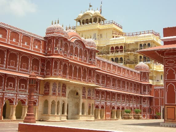 Chaurasi Khambon Ki Chhatri