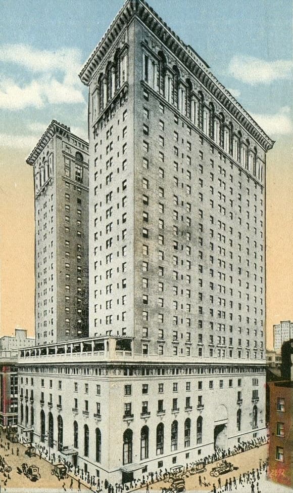 The Plaza Hotel - The Palm Court
