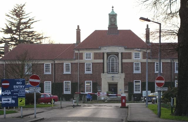 Llywelyn's Pub