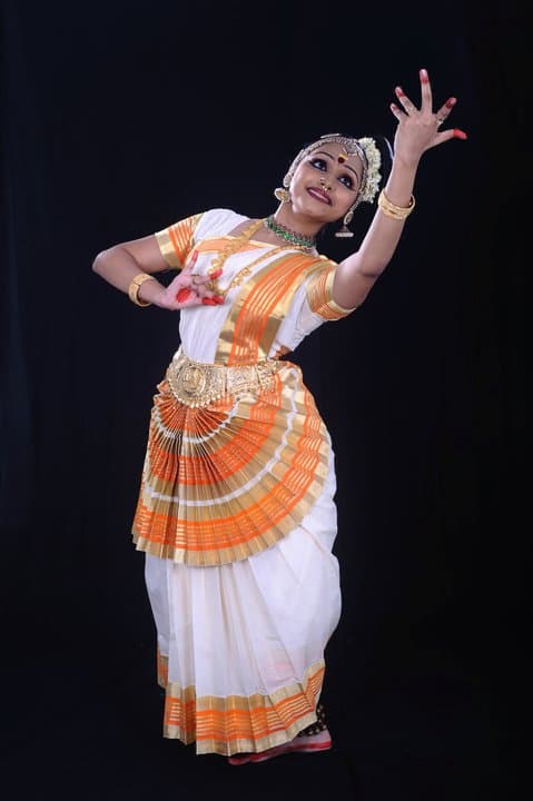 Kerala Kasavu Sarees