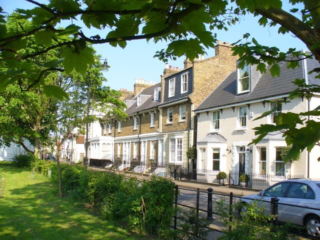 Sunbury Great House