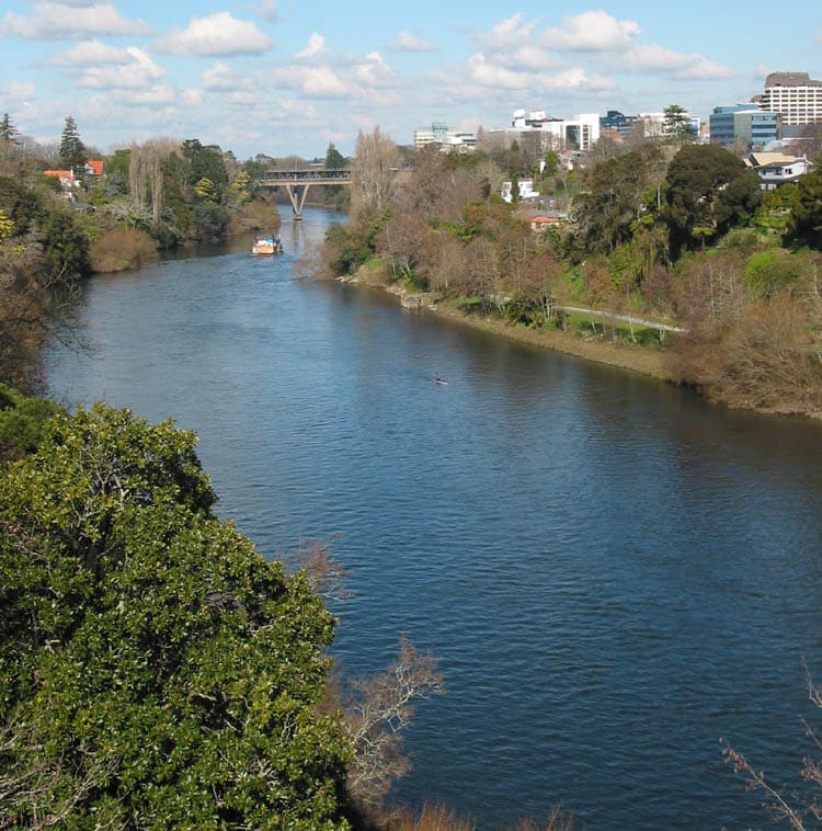 Huka Falls Walkway
