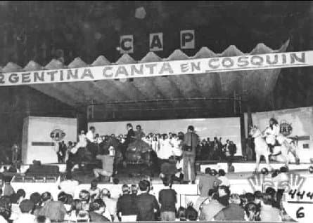 Museo De La Pampa Y Su Gente Night Show