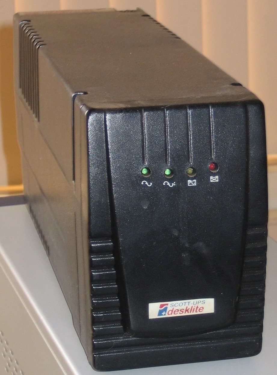Power bank with multiple USB ports