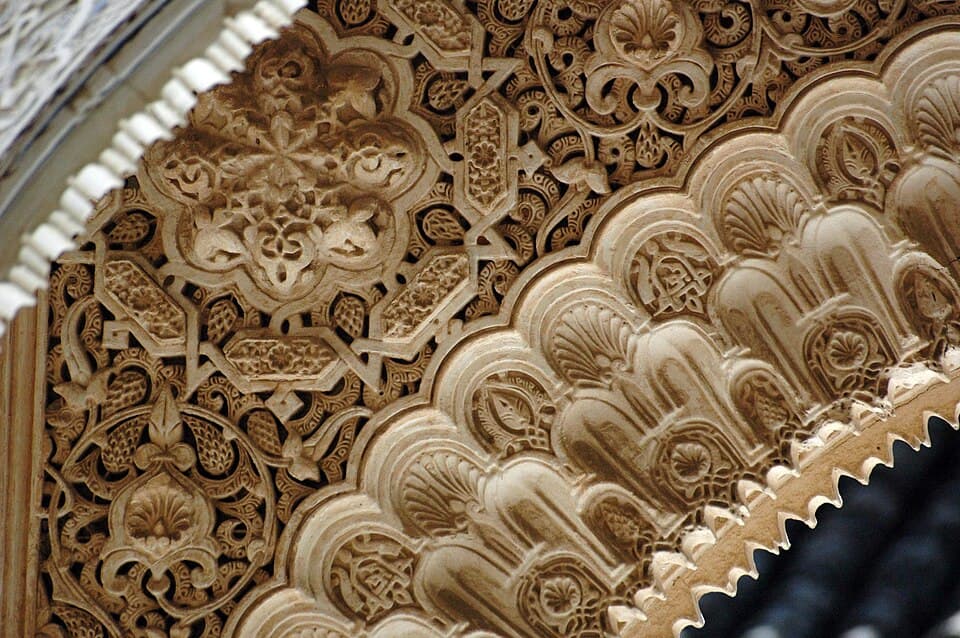Jasmine-Inspired Pottery