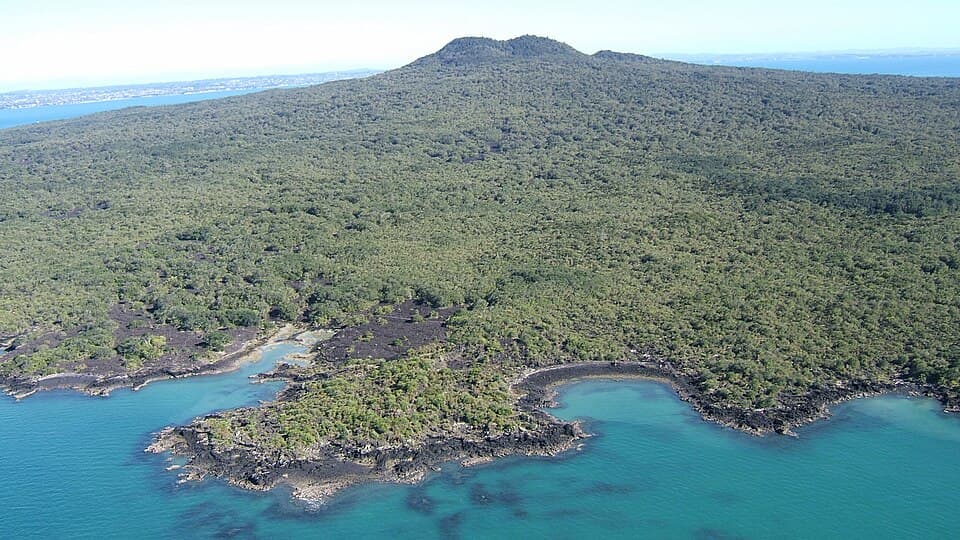 Browns Island Lighthouse