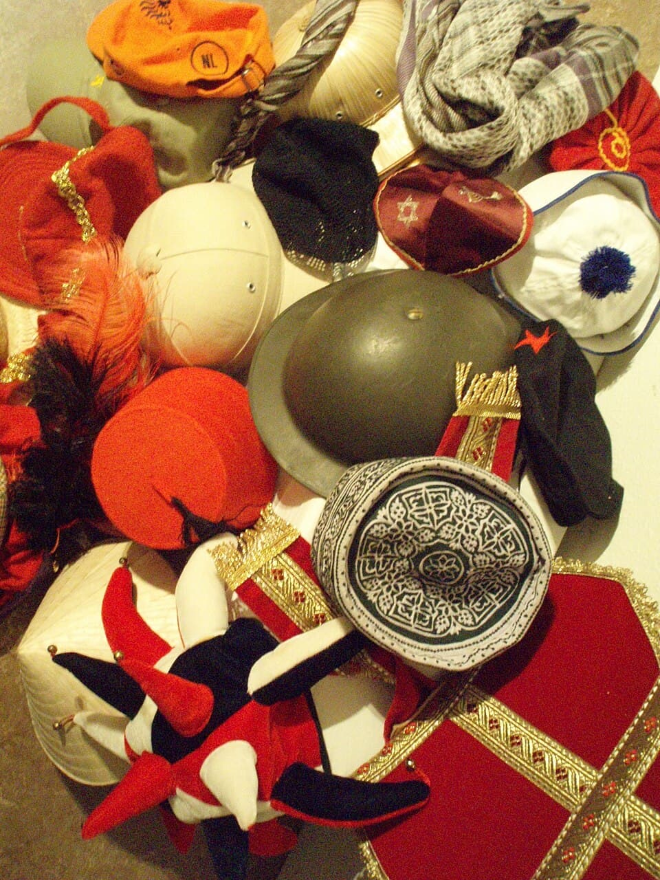 Traditional Indian Head Cover (Dastar)