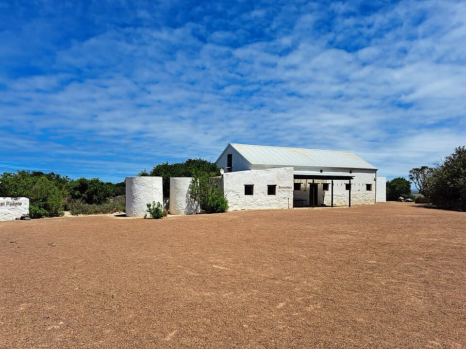 Khwa Ttu San Heritage Centre