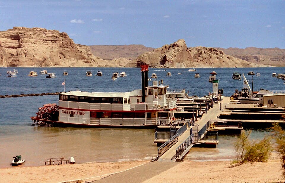 Wahweap Marina