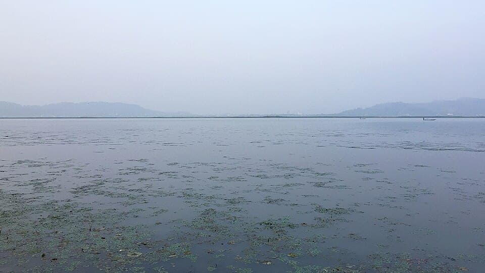 Dipor Bil Lake