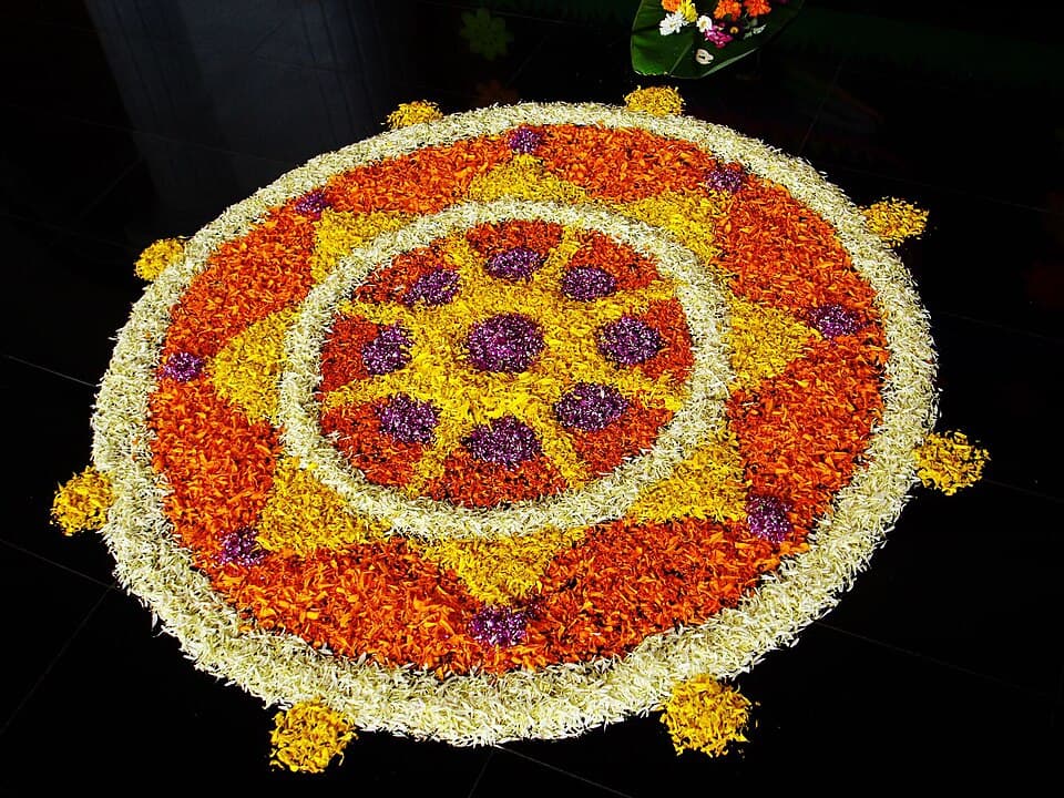 Kasavu Saris