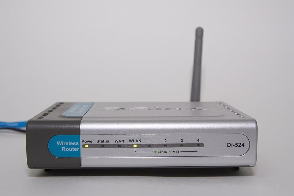 Portable Wi-Fi Router