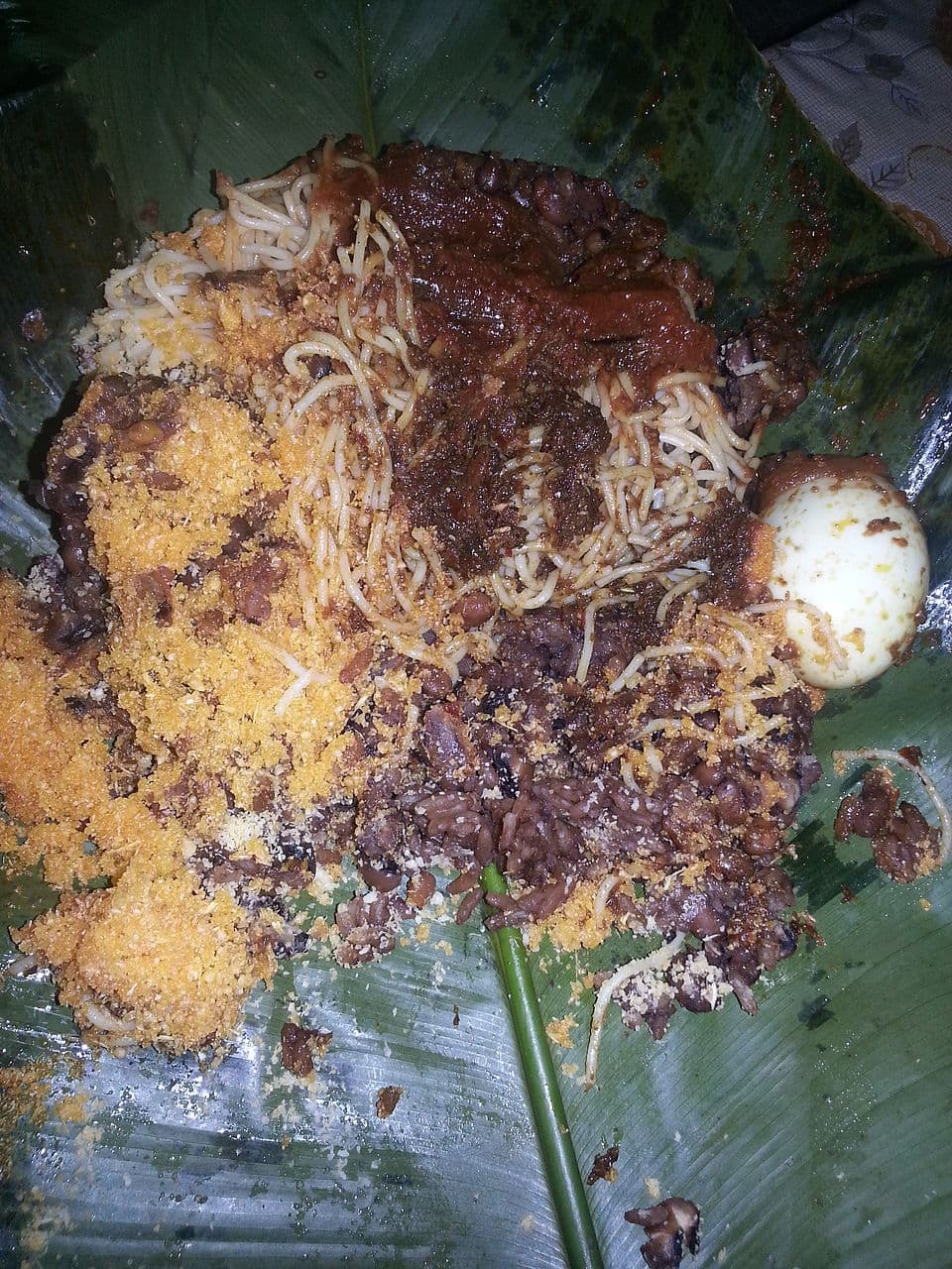 Omo Tuo with Groundnut Soup