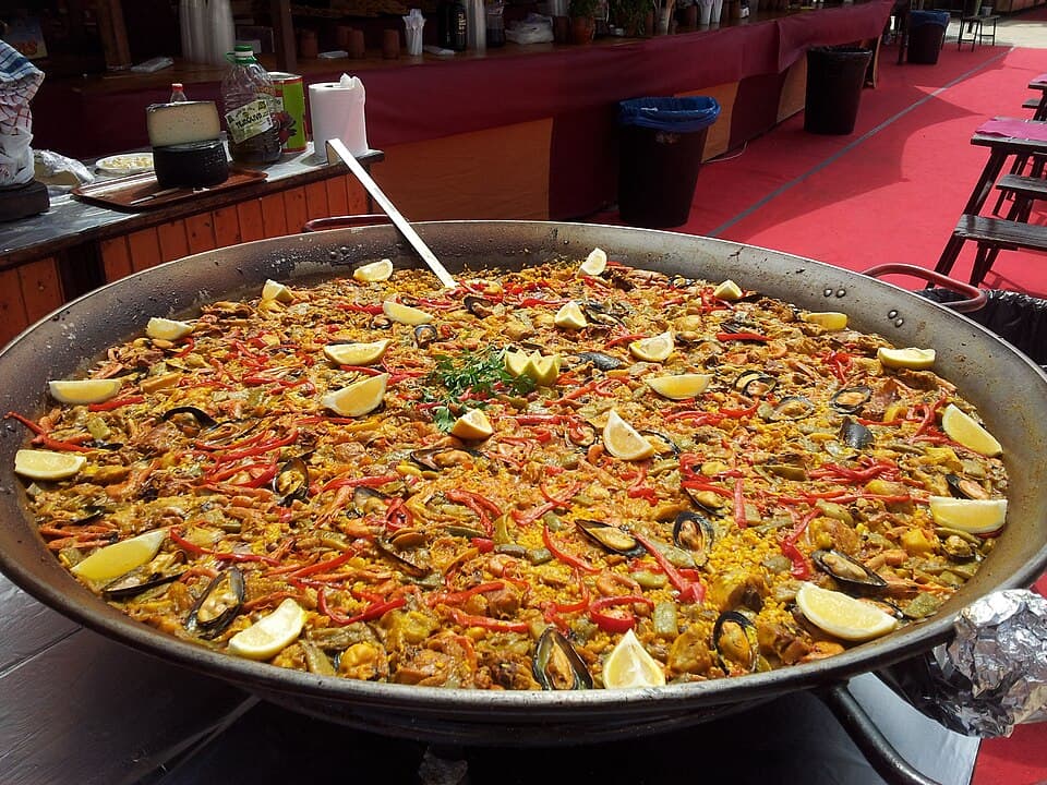Fideuà