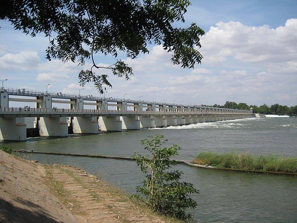 Kallanai Dam