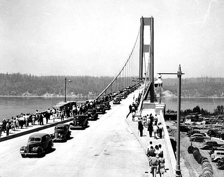 Tacoma Narrows Bridge Model