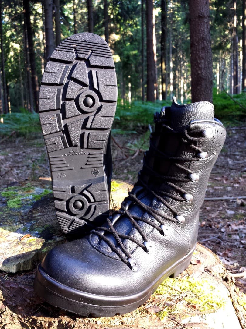 Lightweight Hiking Boots